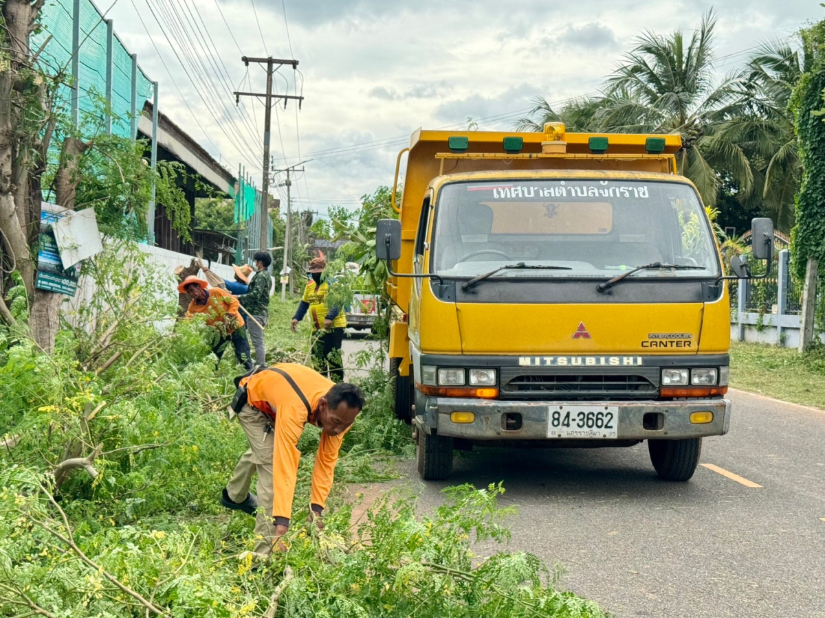 กิจกรรม Big Cleaning day ถนนเทศบาล20